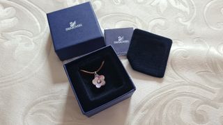 Collana Swarovski Fiore Viola