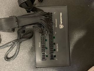 Fuente Nfortec Sagitta 1050W 80+ Gold