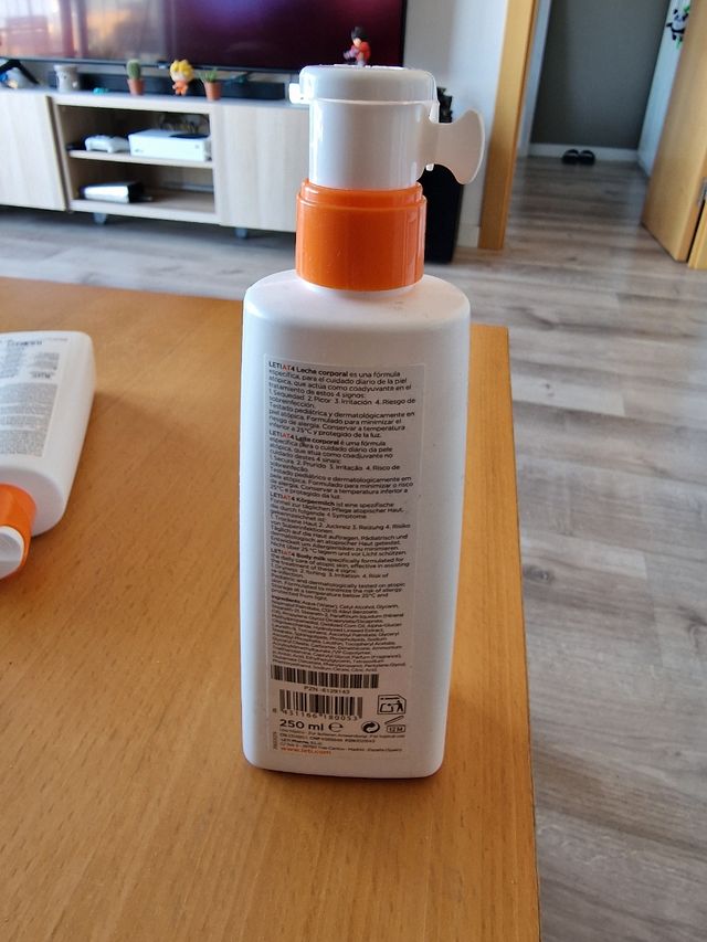 Leti AT4 Leche Corporal - 250ml