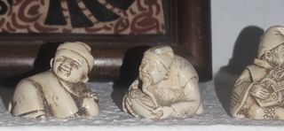 8 NETSUKE