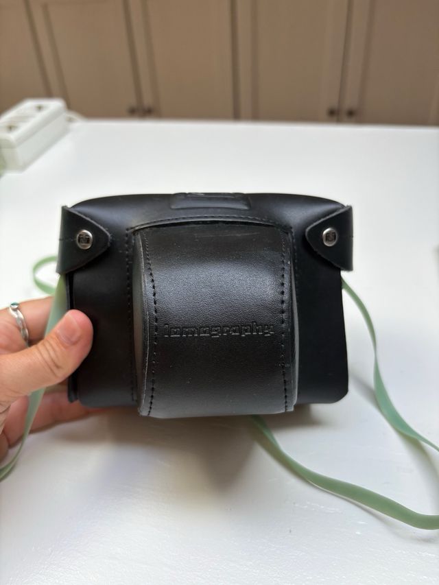 Diana F+ cámara + funda cuero