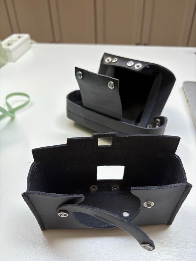 Diana F+ cámara + funda cuero