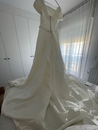 Vestido novia talla L (40-12) 