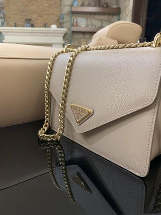 Bolso Prada Saffiano Cameo