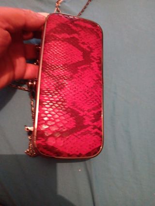 Bolso Benini efecto cocodrilo rosa