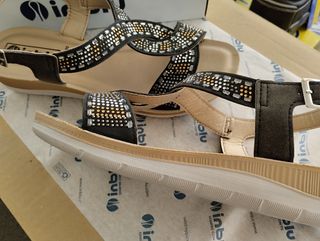 Sandali donna neri oro, n.40