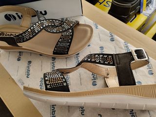 Sandali donna neri oro, n.40