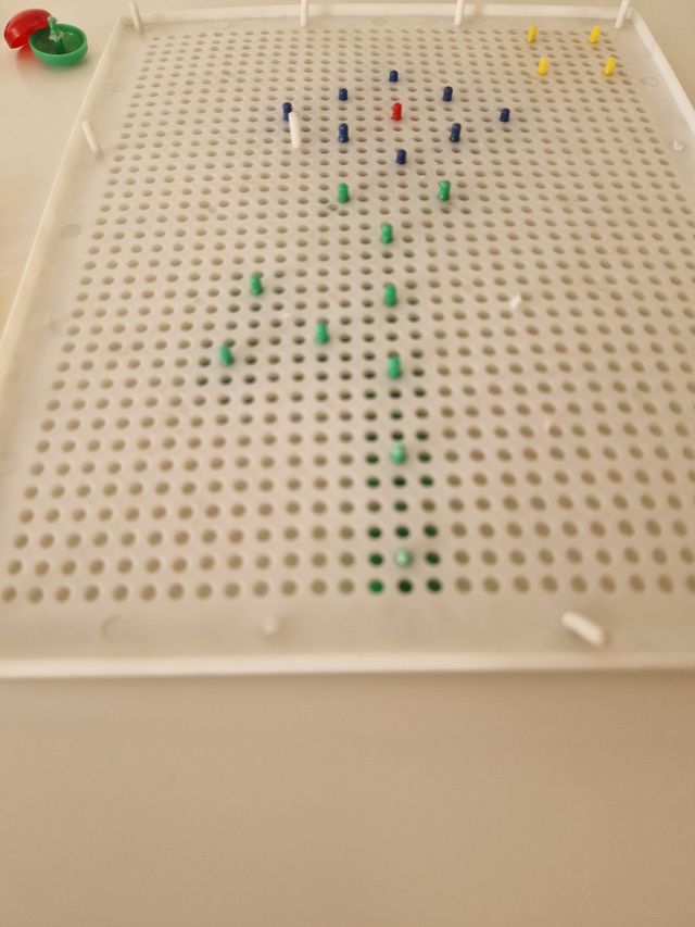 Gioco Chiodini Colorati