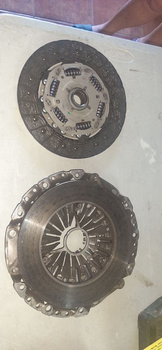 Embrage BMW X3 XDRIVE 2.0D N47