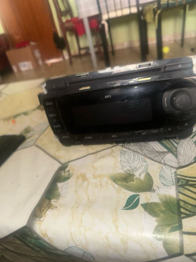 Radio Coche SEAT LEON 2010