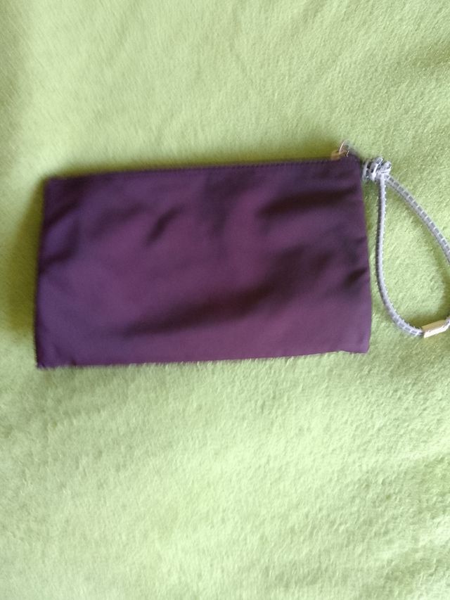 Clutch Bimba y Lola Burdeos