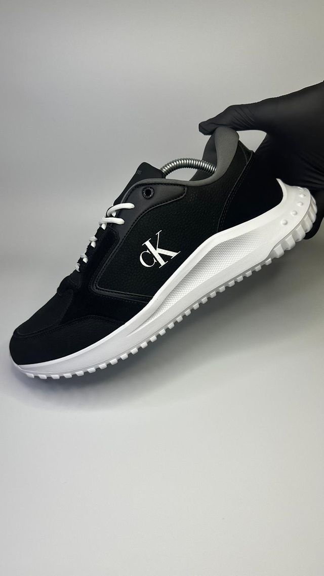 Zapatillas Calvin Klein - Talla 45