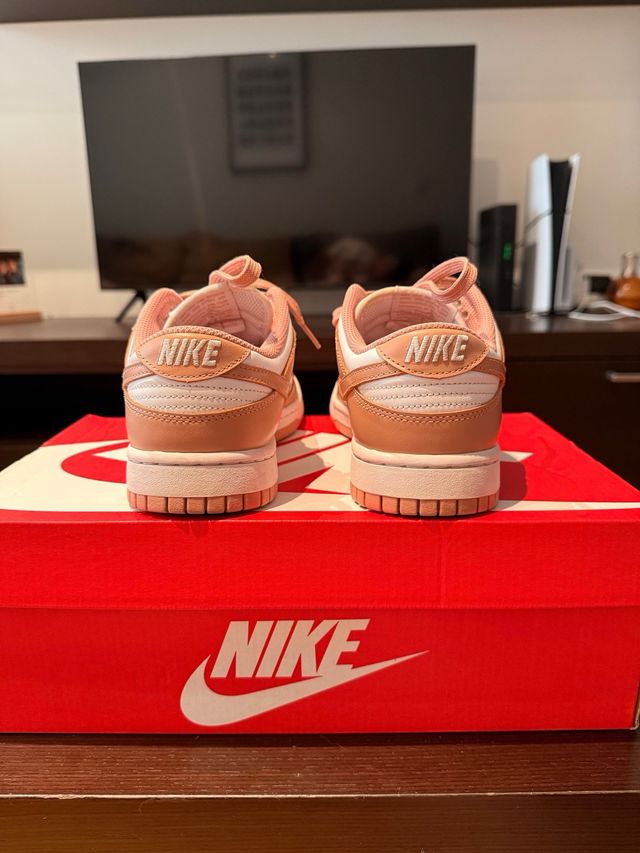 Nike Dunk Low - Rose Whisper