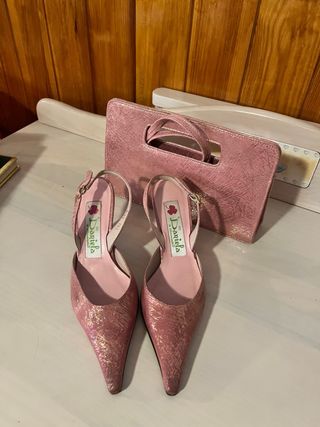 Zapatos tacón rosa Daniella + bolso