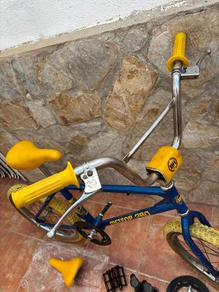 BH Meteor Pro azul BMX