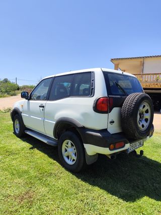 Nissan Terrano II 2005