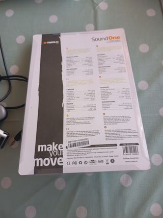 Auriculares SoundOne + Webcam