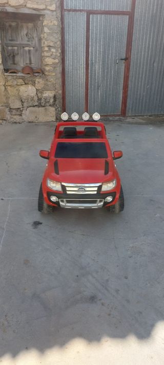 Auto elettrica per bambini Ford Ranger