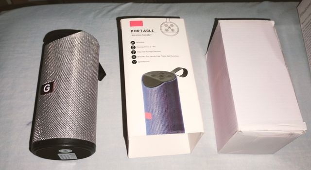 Altavoz inalámbrico portátil