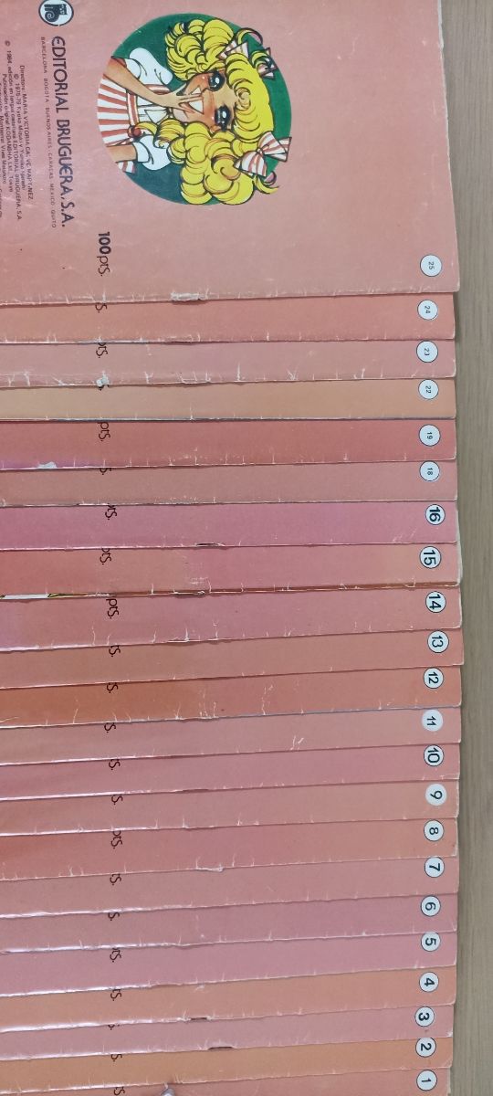 Lote de 23 cómics de Candy Candy