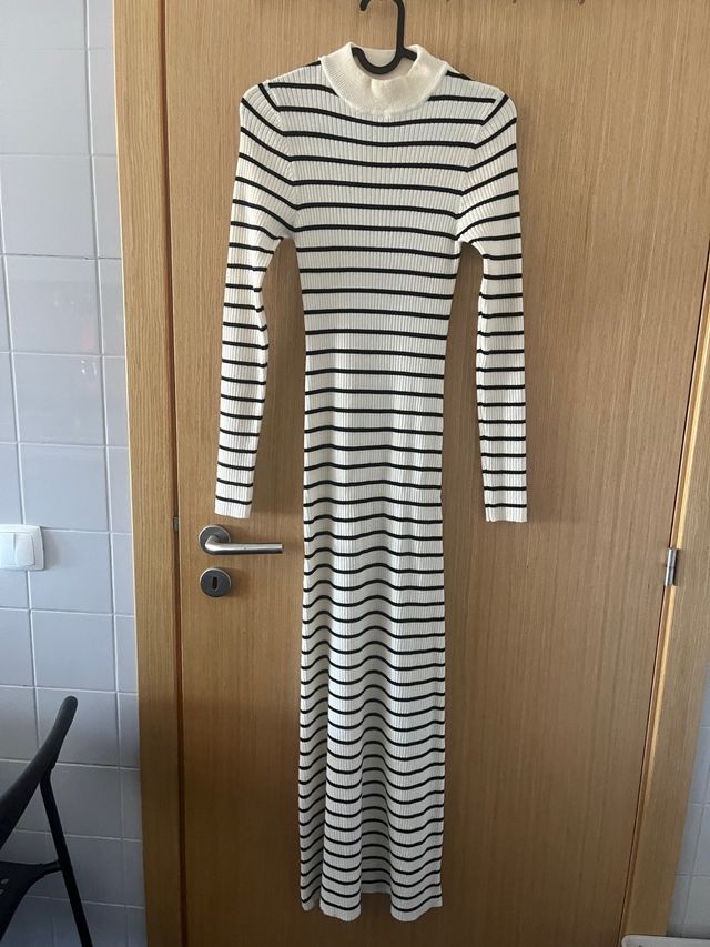 Vestido Stradivarius