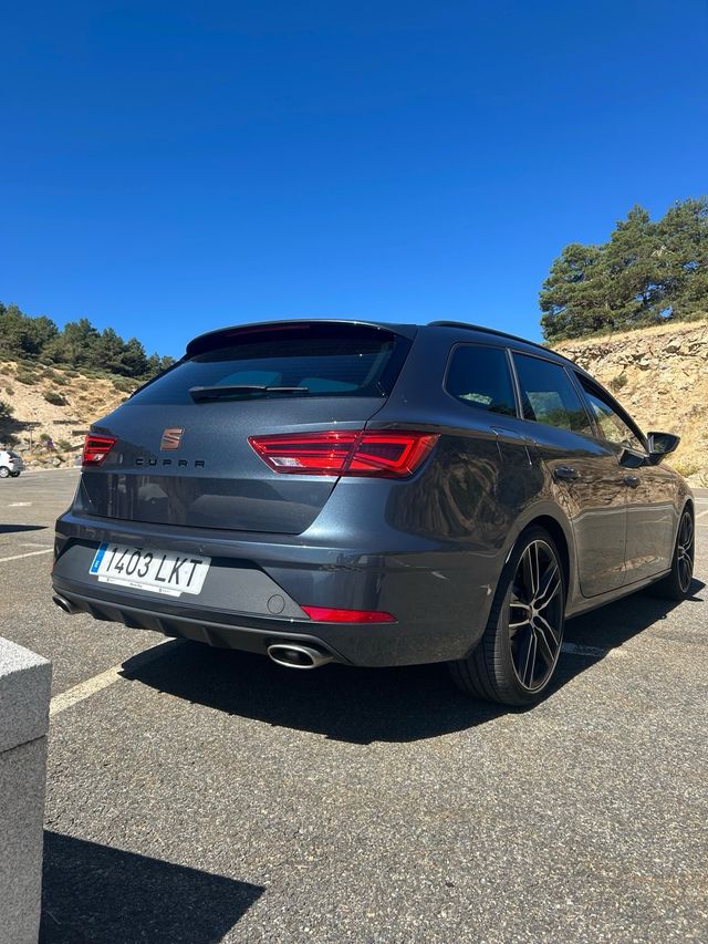 SEAT Leon Cupra ST
