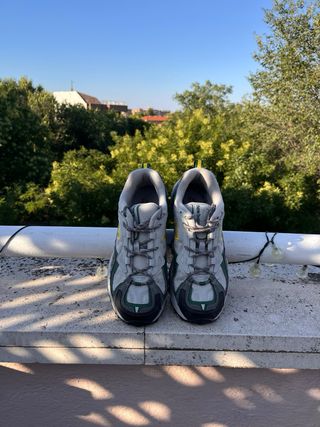 Zapatillas New Balance 703 - Gris/Verde