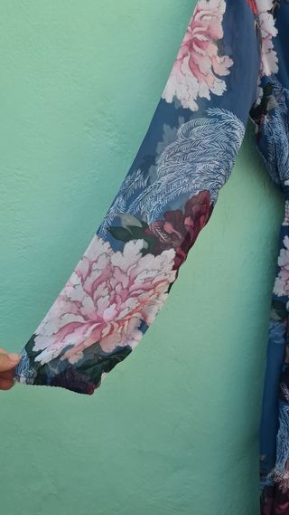 Vestido de gasa con mangas largas talla 34