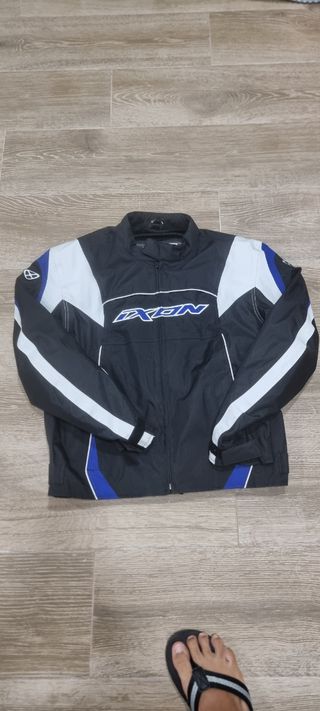 Chaqueta moto mujer -Talla S y de hombre talla L