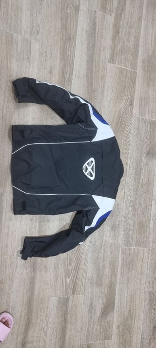 Chaqueta moto mujer -Talla S y de hombre talla L