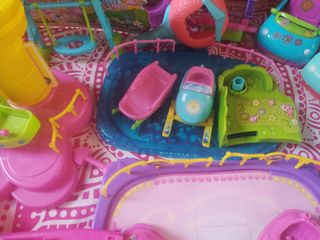 Super lote Pinypon: ambulancia, casas, coches... 