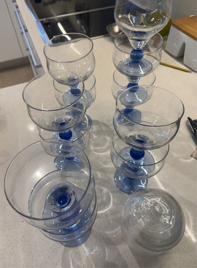 Copas y tazas de cerámica y cristal