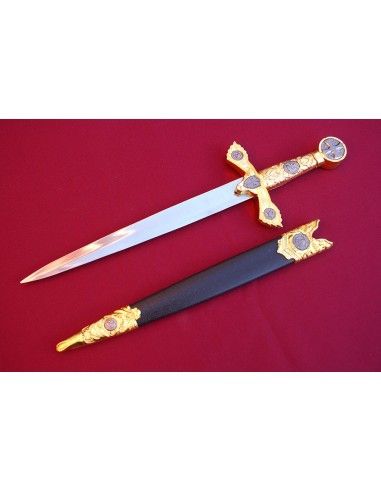 Daga Templaria grabada con funda