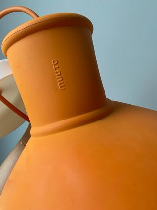 Lampada Muuto arancione - silicone