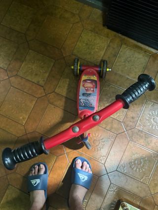 Patinete infantil Cars