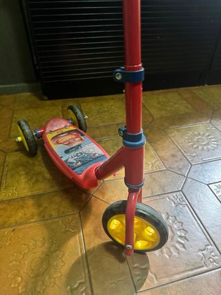 Patinete infantil Cars