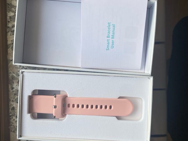 Smartwatch in oro rosa