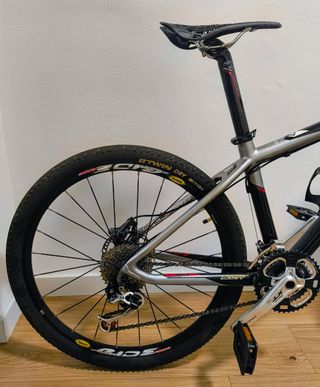 Bicicleta Scott Scale 30 Carbono Talla S