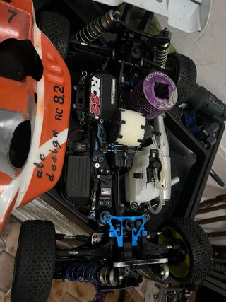 buggy a scoppio rc Associated RC8.2 Buggy 1/8