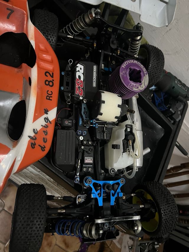 buggy a scoppio rc Associated RC8.2 Buggy 1/8