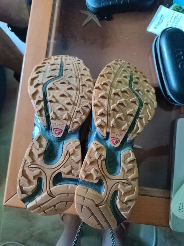 Salomón Trail Running - Talla 46