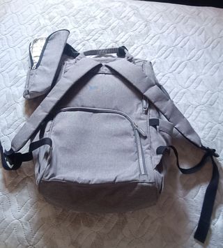 Mochila bebé gris - Porta biberones
