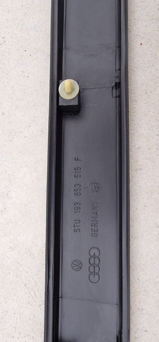 Moldura puerta delantera Izquierda VW Golf Mk2 II 