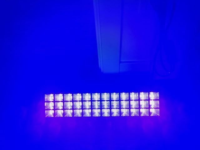 Luz Negra 36 LEDS - Nueva