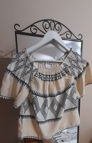 Top corto Vila beige - Talla xs. 