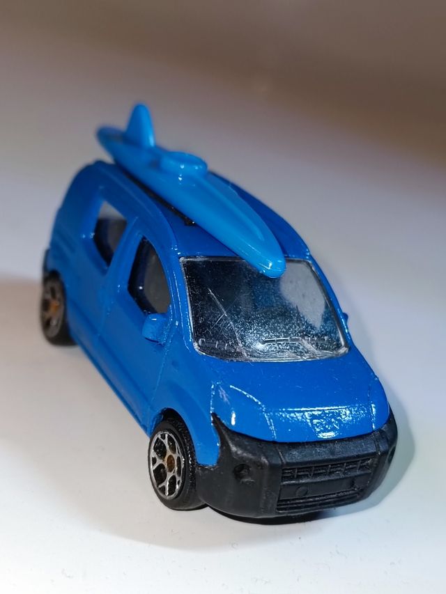 PEUGEOT BIPERR 1/64 MAJORETTE