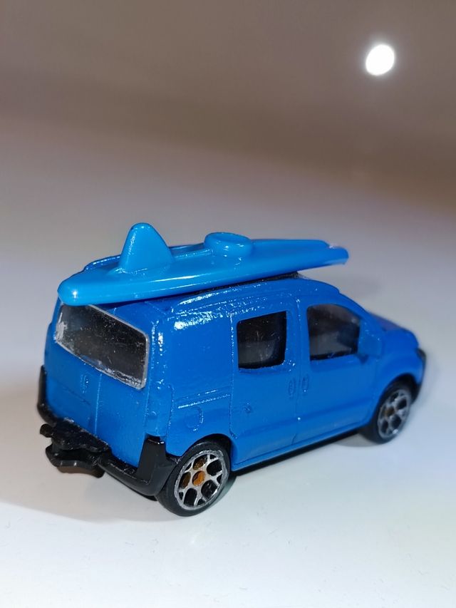 PEUGEOT BIPERR 1/64 MAJORETTE