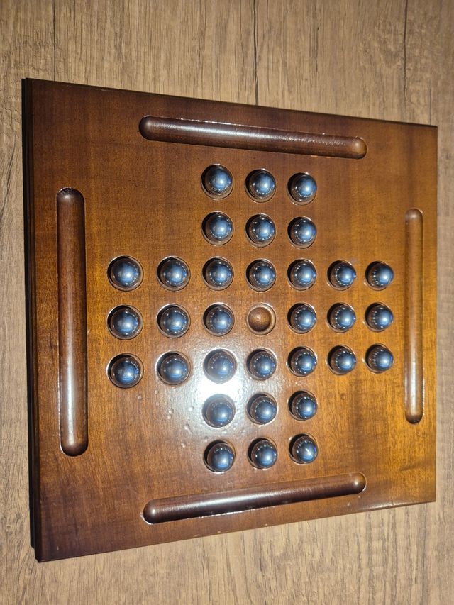 Dama cinese in legno