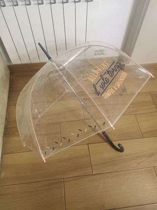 Paraguas transparente 