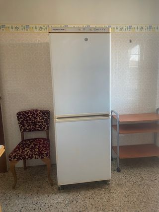 Nevera Norline: Refrigerador usado